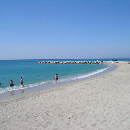 住宿加早餐酒店 Acquachiara 罗切拉伊奥尼卡